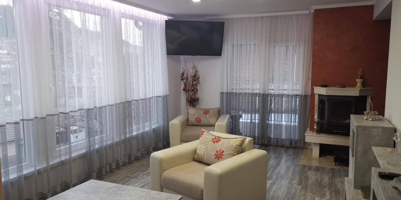 Апартамент При Рени Koprivsjtitsa Exteriör bild